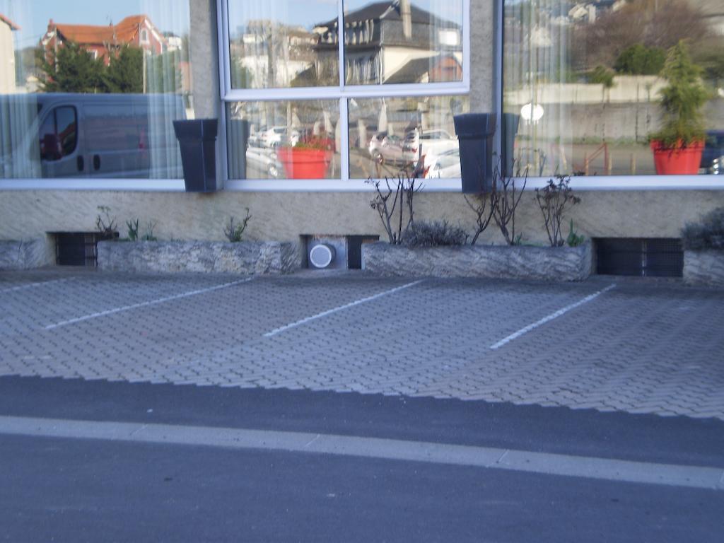 Hotel L Ander Saint-Flour  Exterior foto